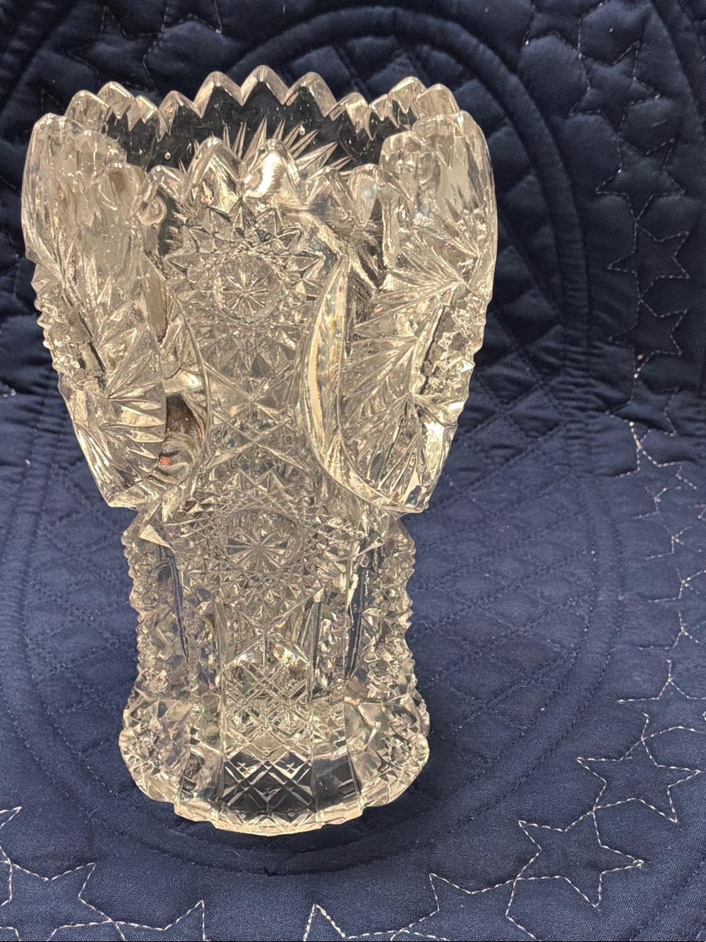 Crystal-Effect Clear Decorative Vase